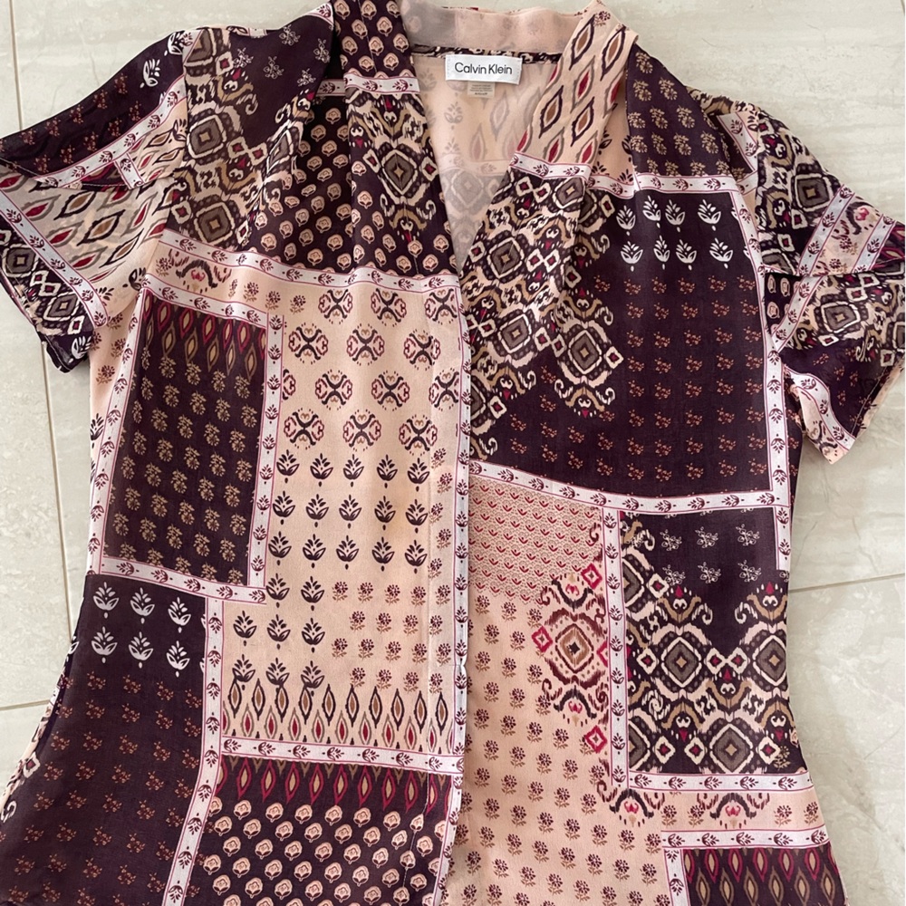Calvin Klein Women's Patchwork Top - Multicolor -  Size Small. Very classy!